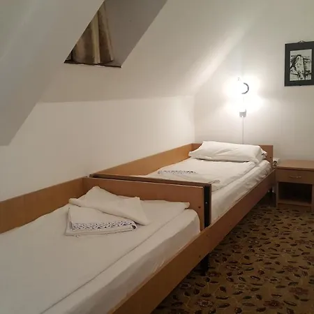 Pensiunea Podul Minciunilor